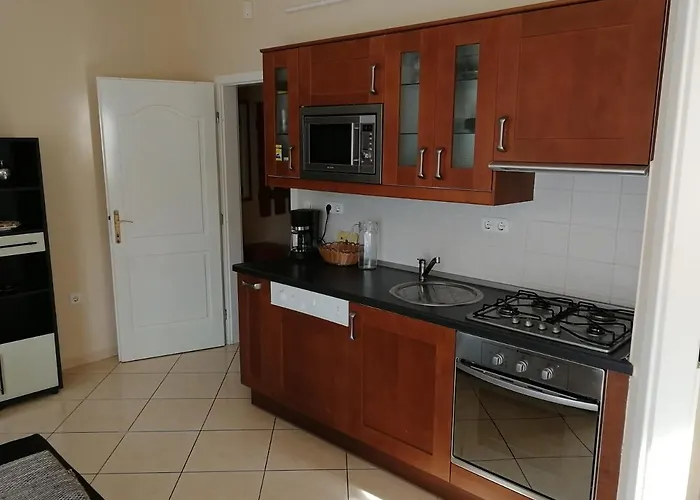 Aranyhomok שיופוק