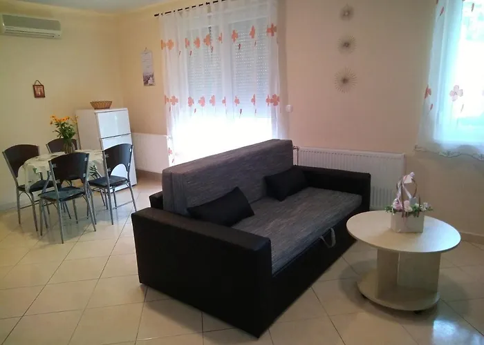 Aranyhomok * שיופוק